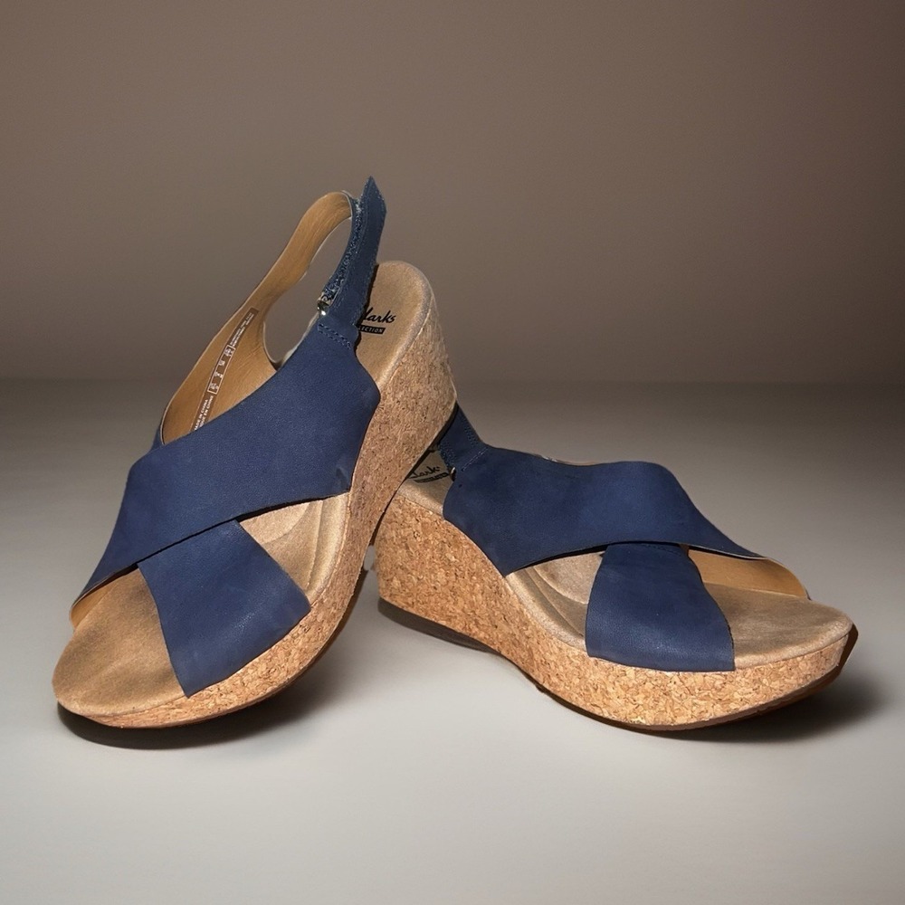 Clarks | Annadel Eirwyn Sandal Navy Nubuck Women's Size 8